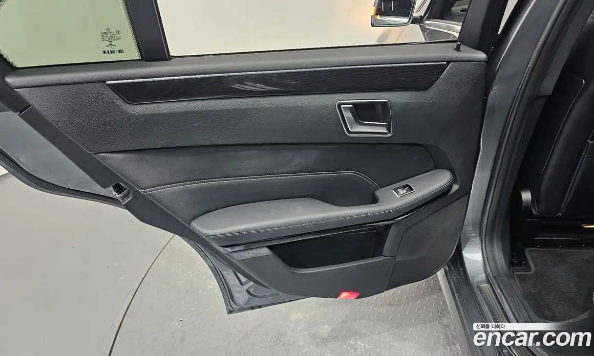 Mercedes-Benz E-Class 2015 2.0 автомат (гидро), фото 14