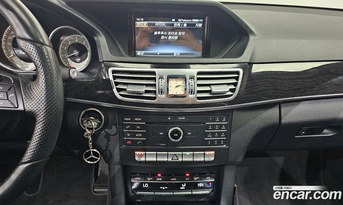 Mercedes-Benz E-Class 2015 2.0 автомат (гидро), фото 19