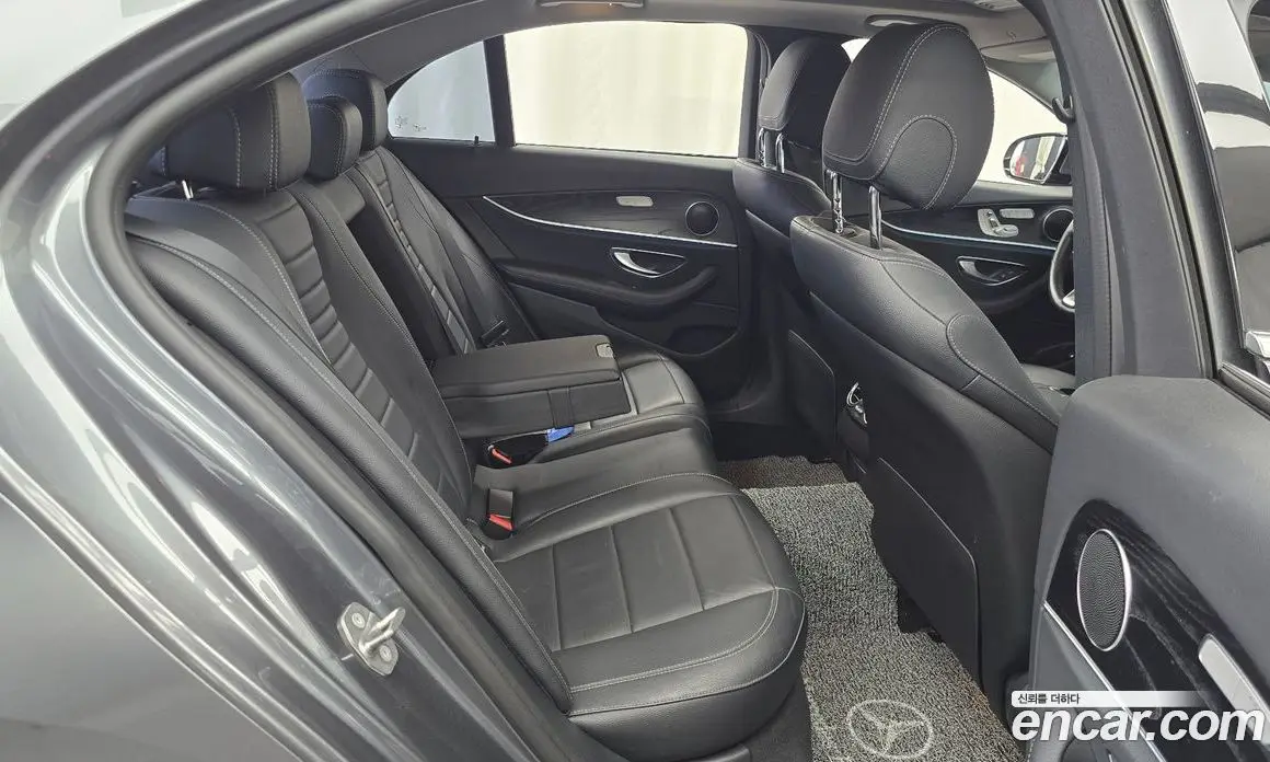 Mercedes-Benz E-Class 2017 2.0 автомат (гидро), фото 11