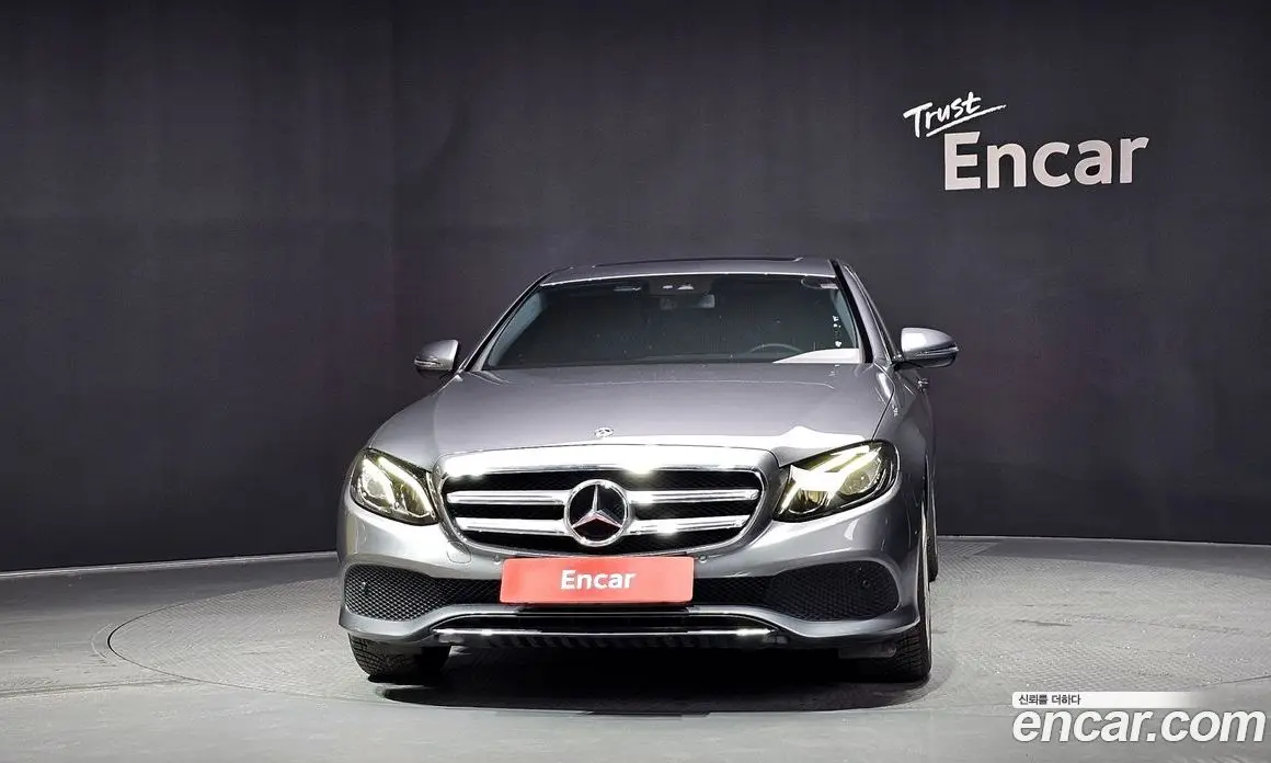 Mercedes-Benz E-Class 2017 2.0 автомат (гидро), фото 3