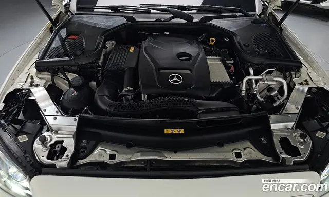 Mercedes-Benz E-Class 2018 2.0 автомат (гидро), миниатюра 6