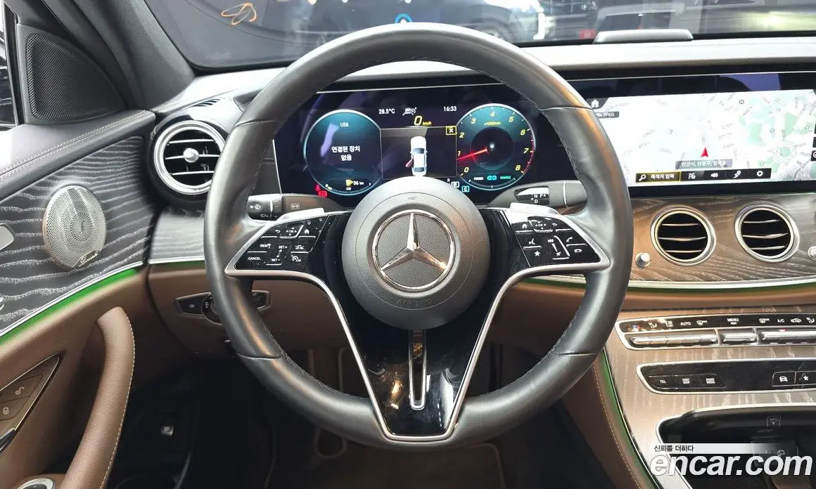 Mercedes-Benz E-Class 2022 2.0 автомат (гидро), фото 13