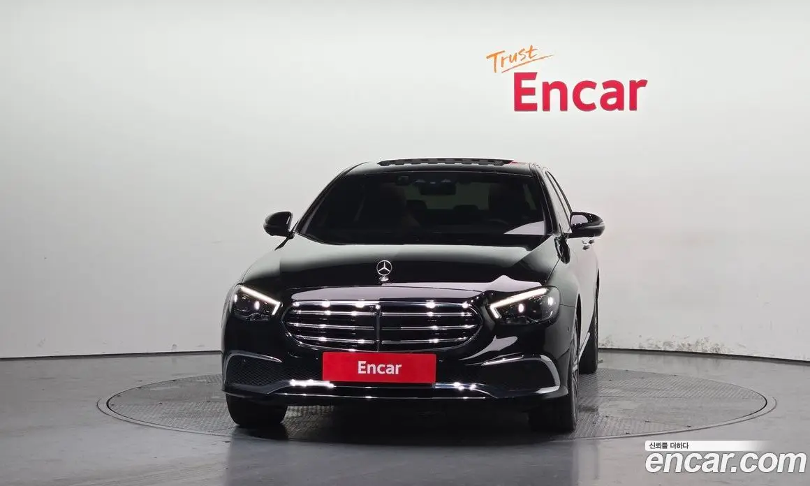 Mercedes-Benz E-Class 2022 2.0 автомат (гидро), фото 3