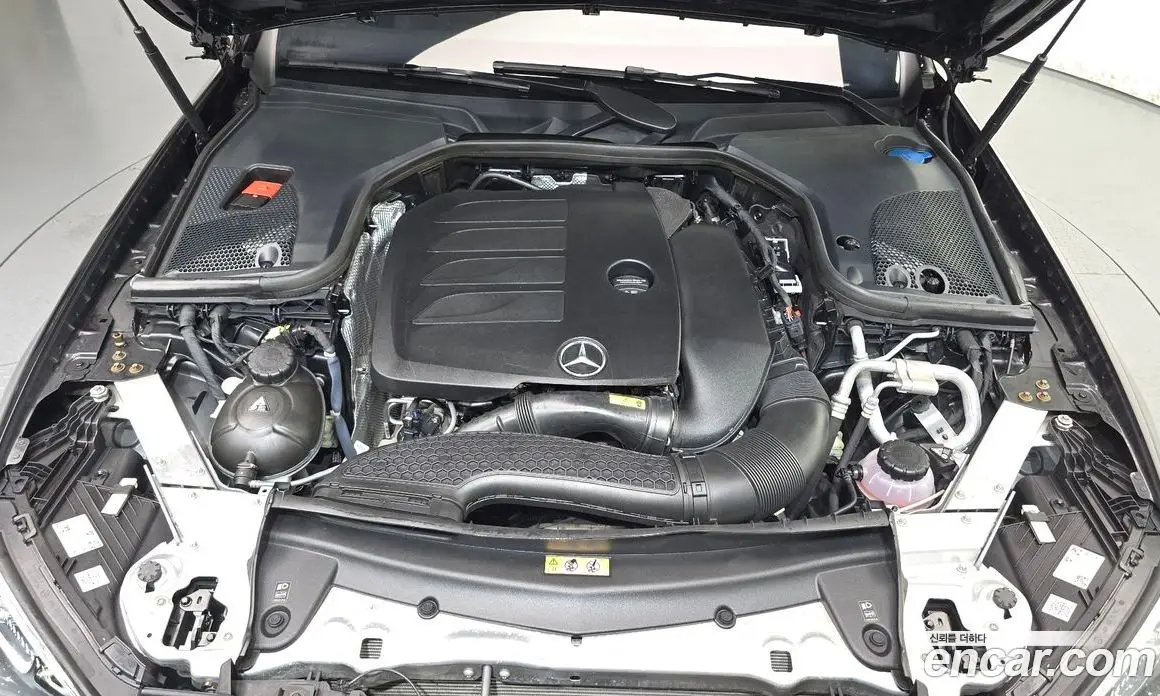 Mercedes-Benz E-Class 2022 2.0 автомат (гидро), фото 6