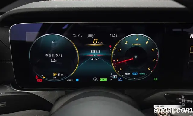 Mercedes-Benz E-Class 2022 2.0 автомат (гидро), миниатюра 8