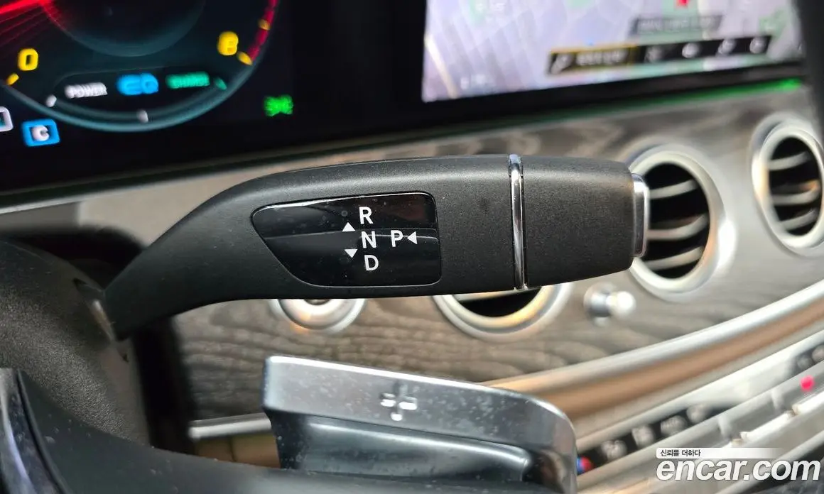 Mercedes-Benz E-Class 2022 2.0 автомат (гидро), фото 9