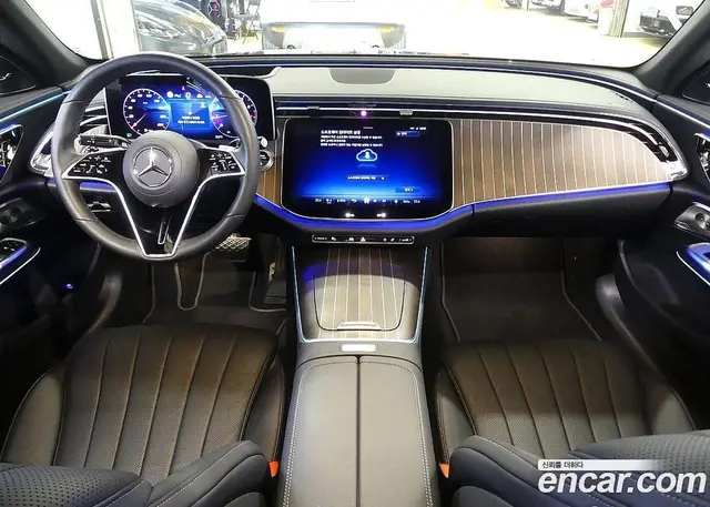 Mercedes-Benz E-Class 2024 2.0 автомат (гидро), миниатюра 4 Mercedes-Benz E-Class 2024 2.0 автомат (гидро), миниатюра 4