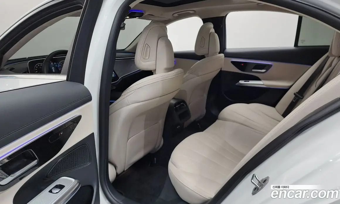 Mercedes-Benz E-Class 2024 2.0 автомат (гидро), фото 16