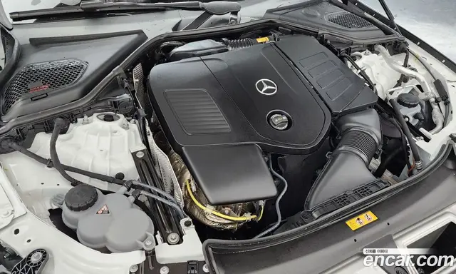Mercedes-Benz E-Class 2024 2.0 автомат (гидро), миниатюра 6