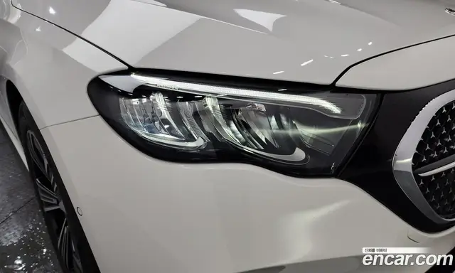 Mercedes-Benz E-Class 2024 2.0 автомат (гидро), миниатюра 8