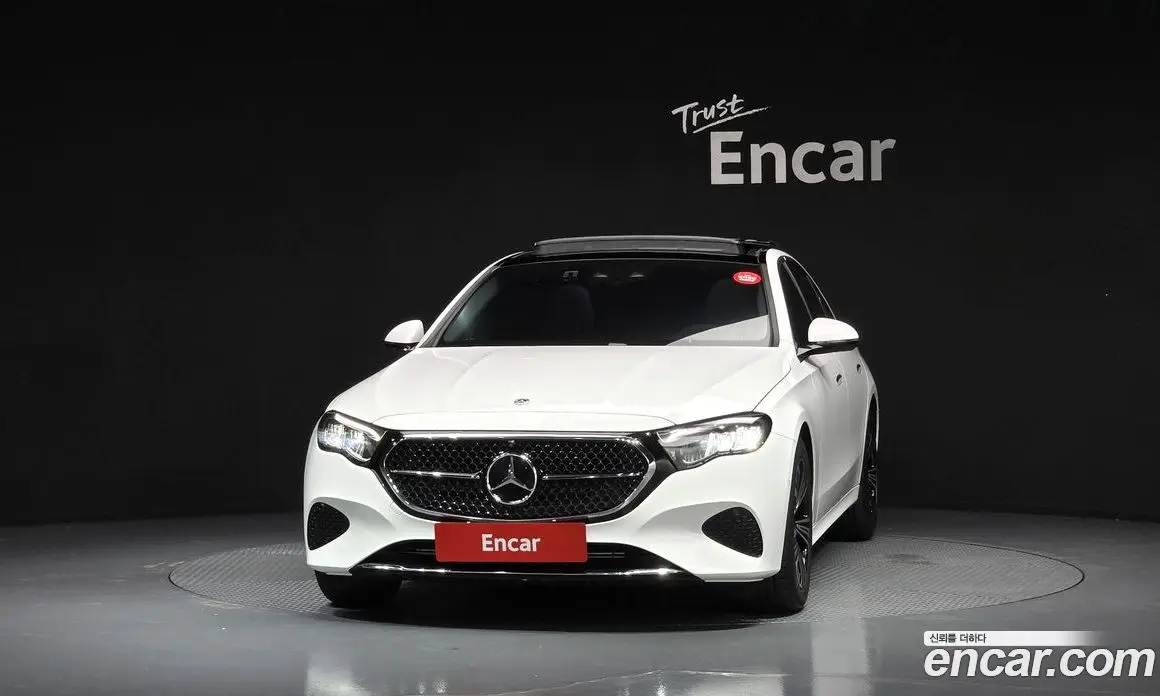 Mercedes-Benz E-Class 2024 2.0 автомат (гидро), фото 3