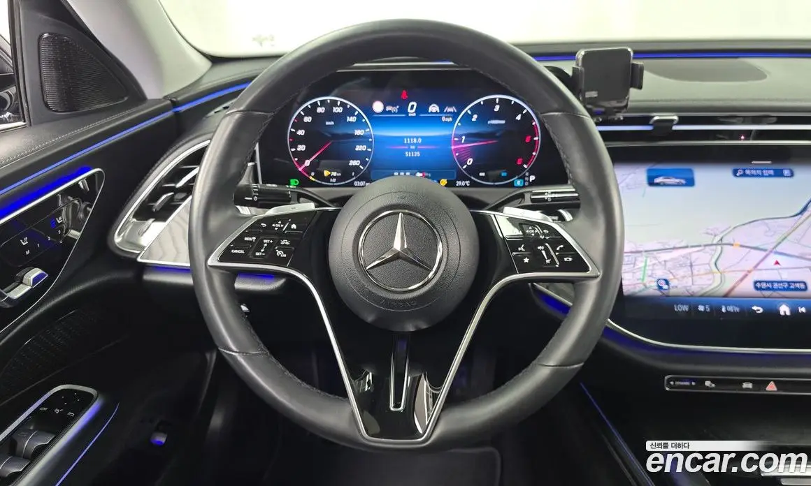 Mercedes-Benz E-Class 2024 2.0 автомат (гидро), фото 12