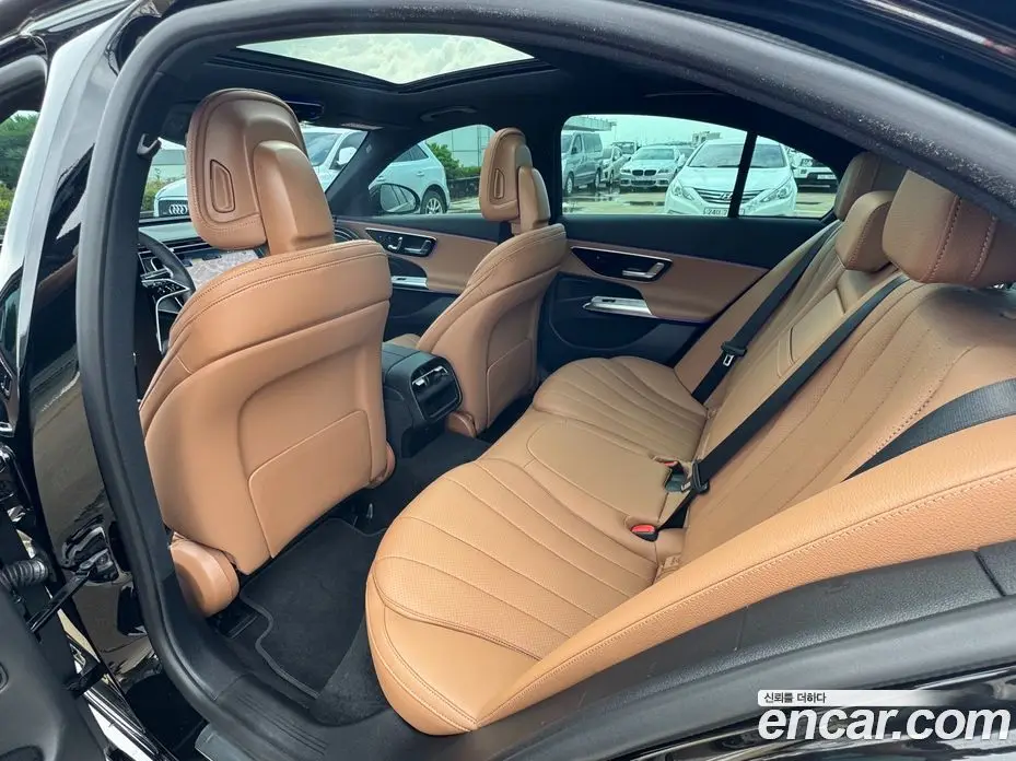 Mercedes-Benz E-Class 2025 2.0 автомат (гидро), фото 12