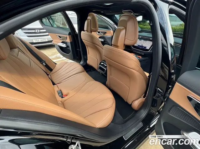 Mercedes-Benz E-Class 2025 2.0 автомат (гидро), миниатюра 10