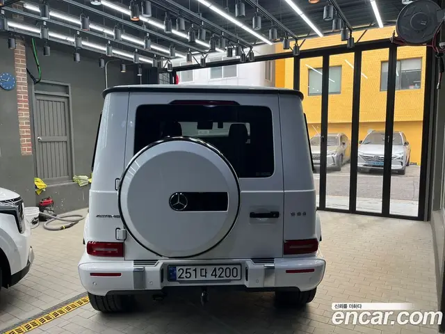Mercedes-Benz G-Class 2024 4.0 автомат (гидро), миниатюра 2
