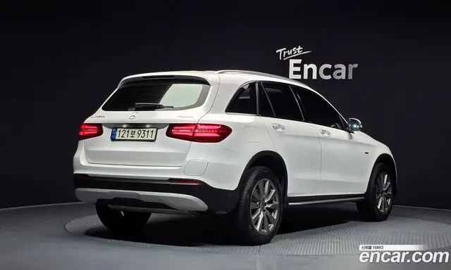 Mercedes-Benz GLC-Class 2019 2.0 автомат (гидро), миниатюра 2