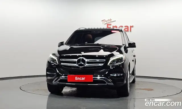 Mercedes-Benz GLE-Class 2018 3.0 автомат (гидро), миниатюра 2
