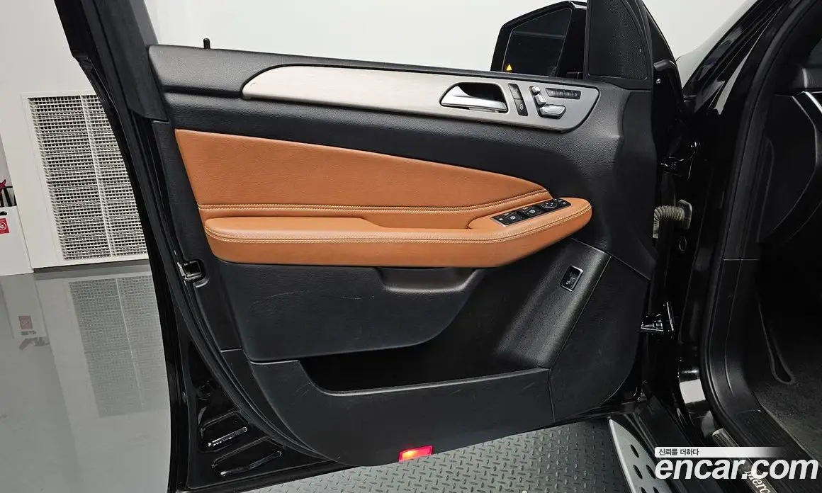 Mercedes-Benz GLE-Class 2018 3.0 автомат (гидро), фото 13