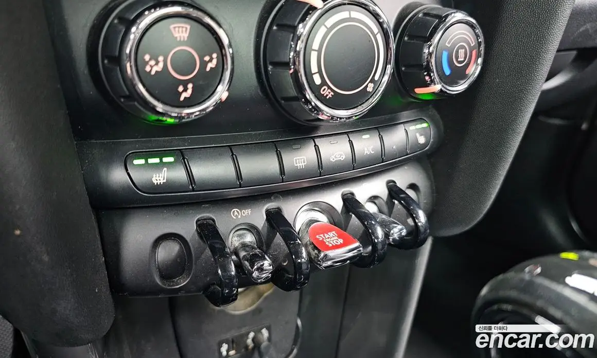 Mini Cooper 2016 1.5 автомат (гидро), фото 16
