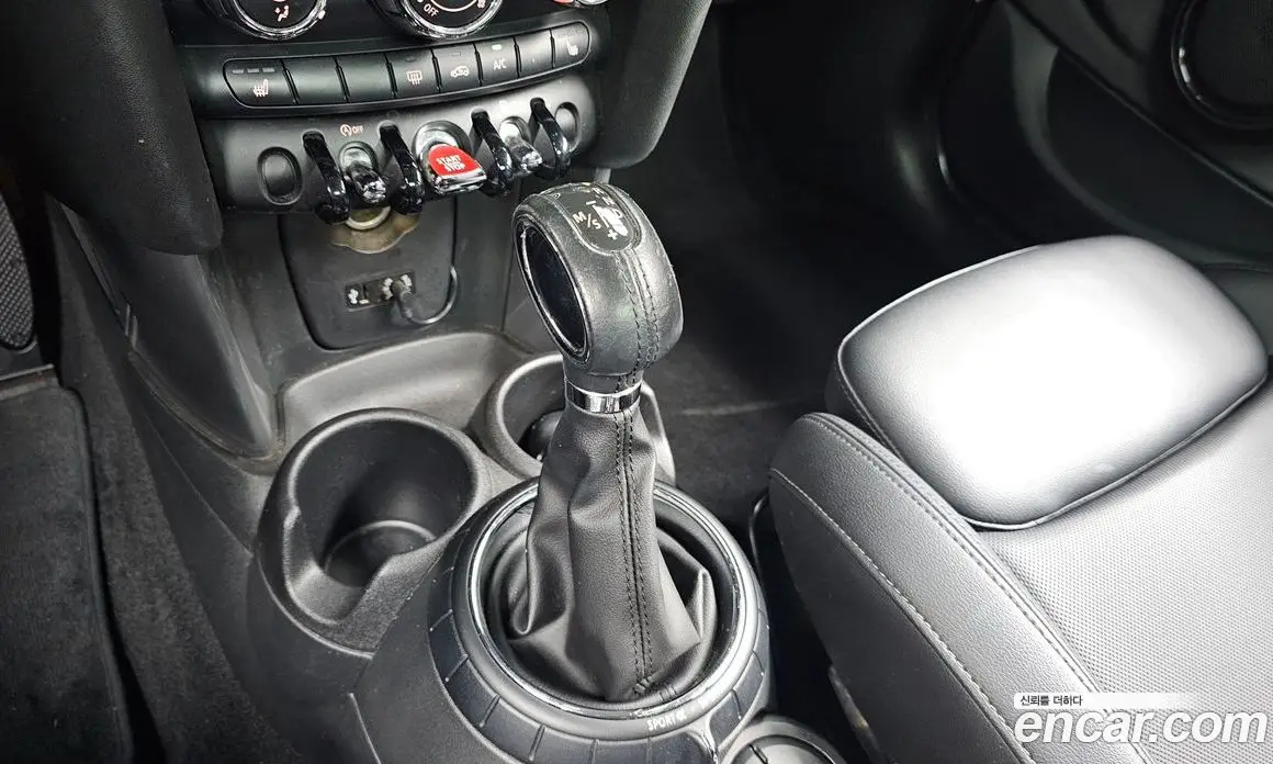 Mini Cooper 2016 1.5 автомат (гидро), фото 9