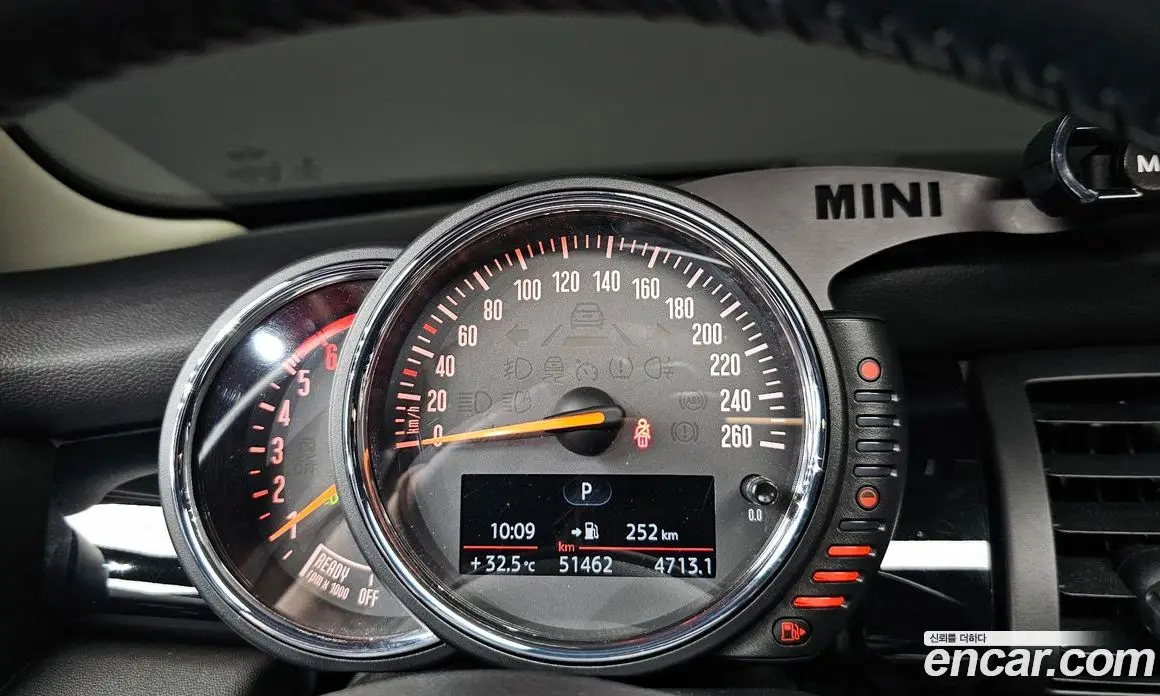 Mini Cooper 2016 1.5 автомат (гидро), фото 8