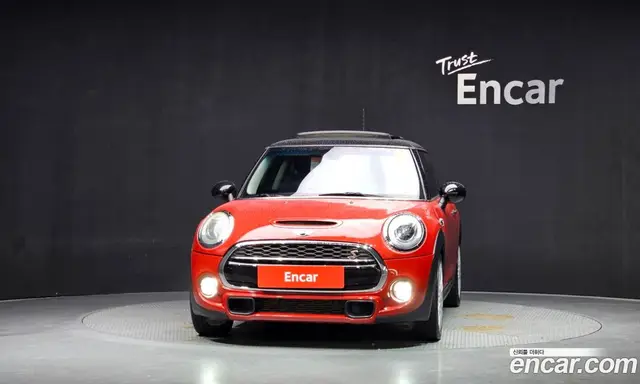 Mini Cooper 2017 2.0 автомат (гидро), миниатюра 3
