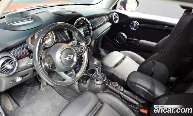 Mini Cooper 2017 2.0 автомат (гидро), миниатюра 7