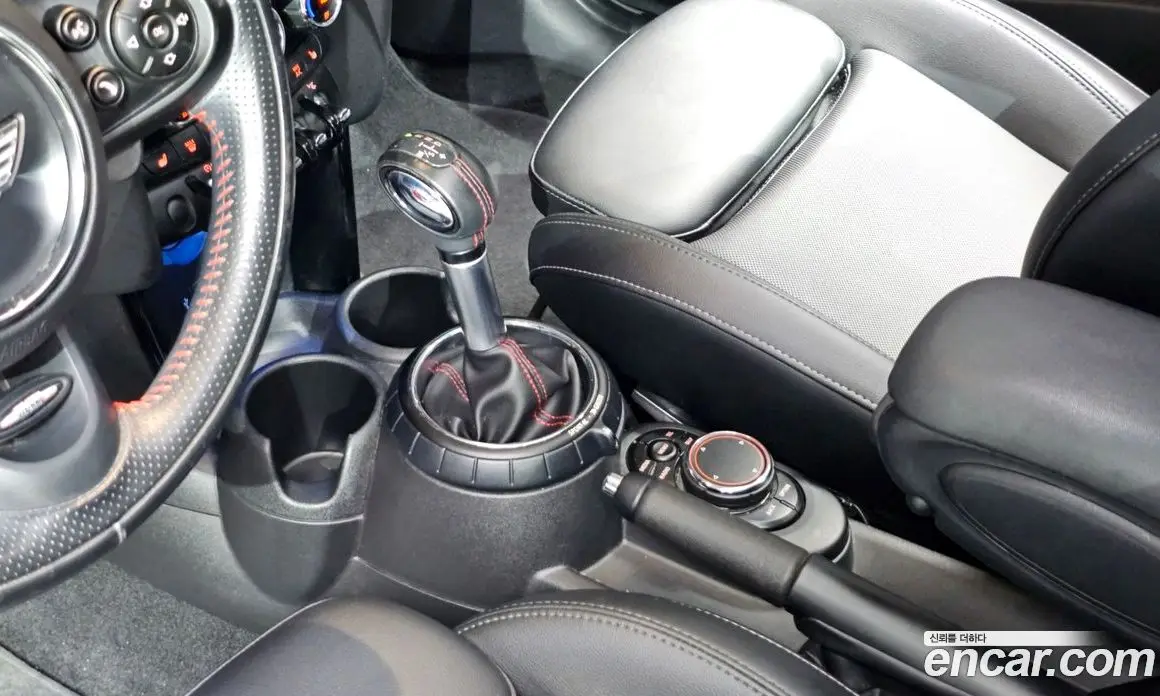 Mini Cooper 2017 2.0 автомат (гидро), фото 9