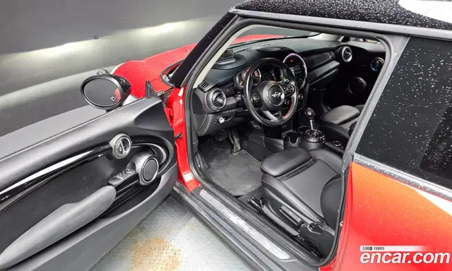Mini Cooper 2017 2.0 автомат (гидро), миниатюра 10