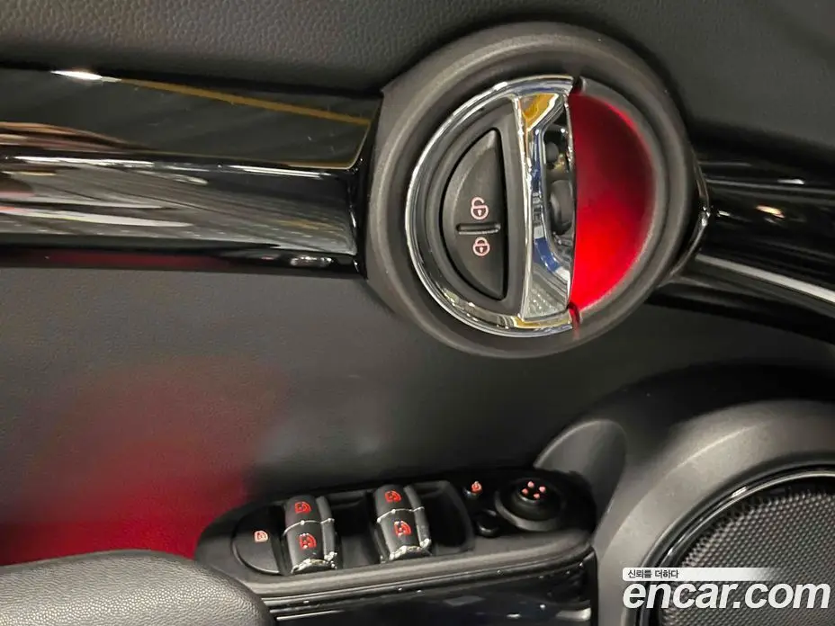 Mini Cooper 2018 1.5 автомат (гидро), фото 15