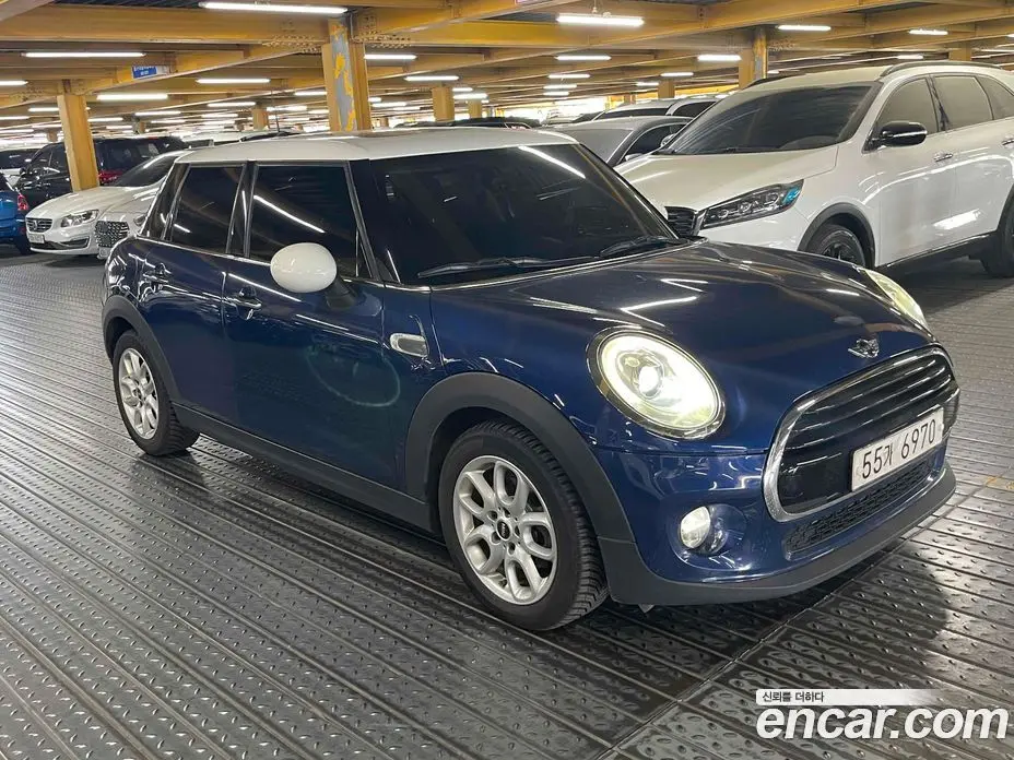 Mini Cooper 2018 1.5 автомат (гидро), фото 3