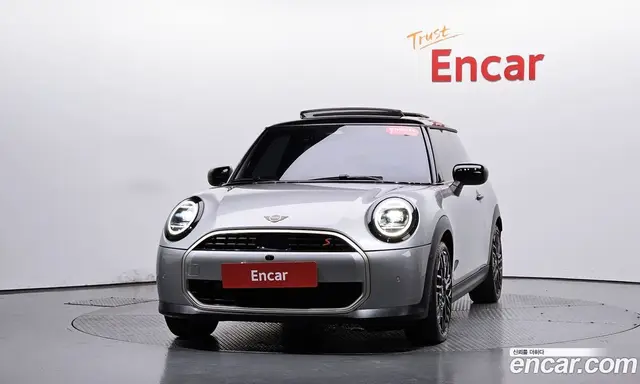 Mini Cooper 2024 2.0 автомат (гидро), миниатюра 2