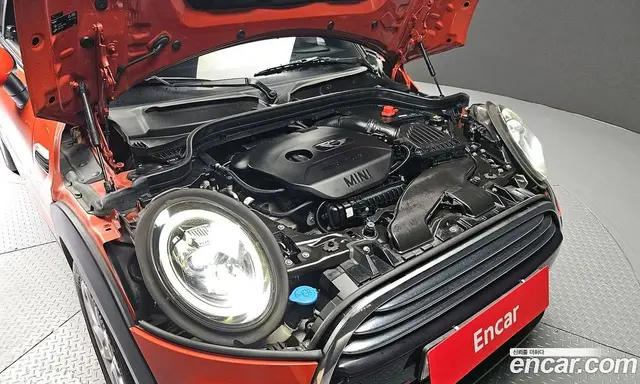 Mini Cooper Convertible 2019 1.5 автомат (гидро), миниатюра 6 Mini Cooper Convertible 2019 1.5 автомат (гидро), миниатюра 6
