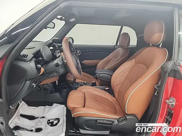 Mini Cooper Convertible 2021 2.0 автомат (гидро), миниатюра 11