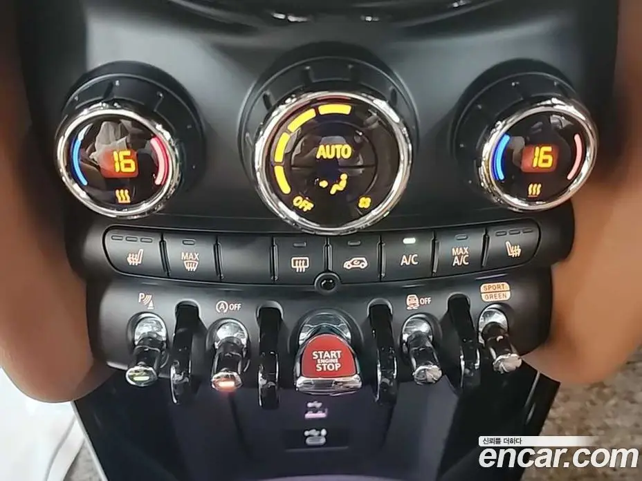 Mini Cooper Convertible 2021 2.0 автомат (гидро), фото 15