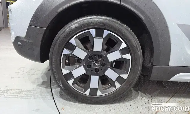 Mini Countryman 2023 2.0 автомат (гидро), миниатюра 5