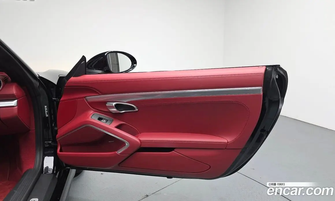 Porsche 718 2024 4.0 автомат (гидро), фото 13