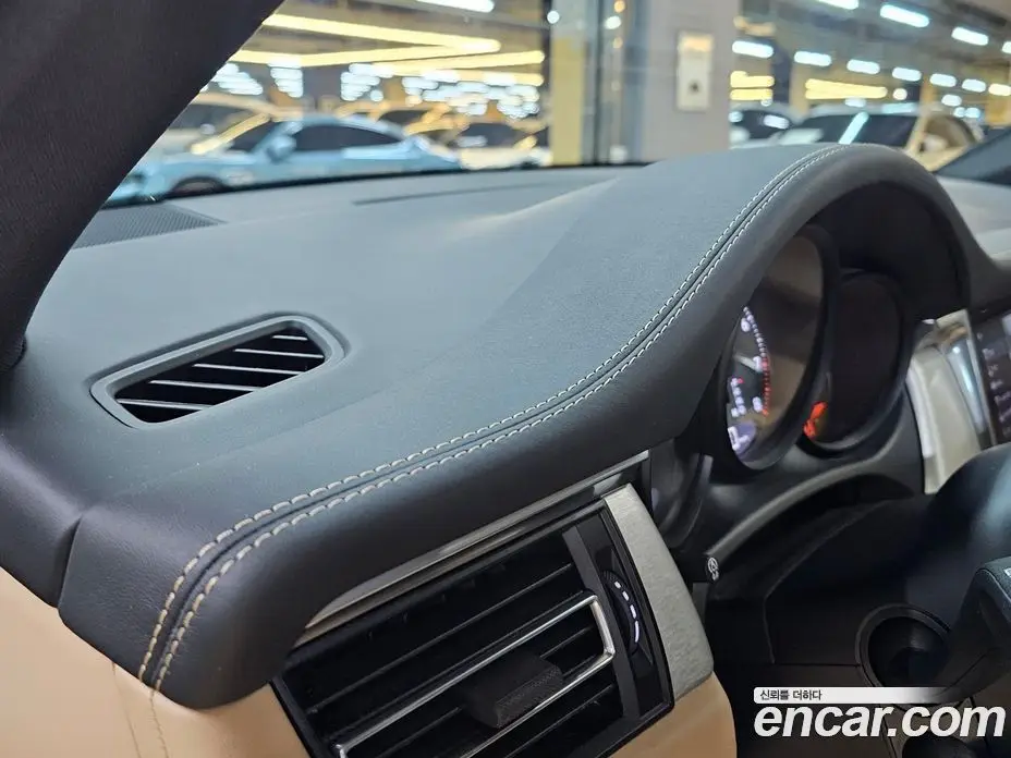 Porsche Macan 2022 2.9 автомат (гидро), фото 7