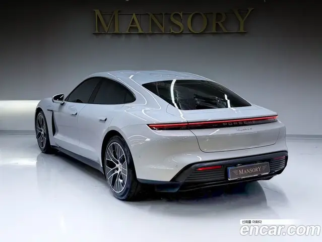 Porsche Taycan 2025 0.2 автомат (гидро), миниатюра 2