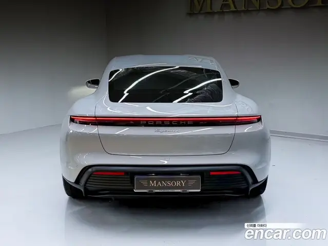 Porsche Taycan 2025 0.2 автомат (гидро), миниатюра 4