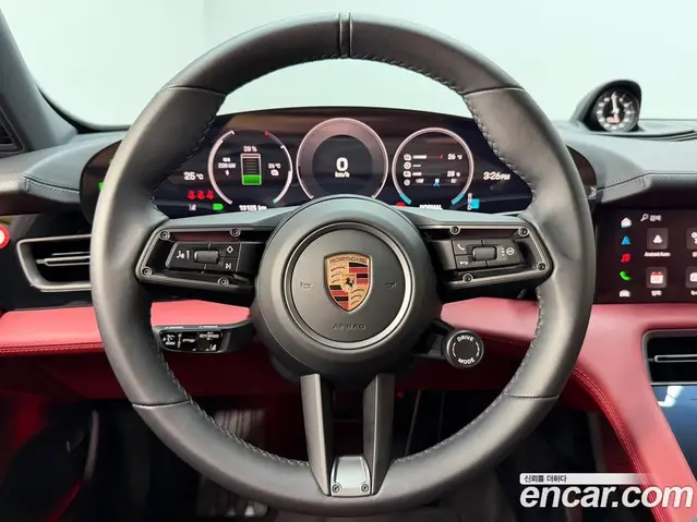 Porsche Taycan 2025 0.2 автомат (гидро), миниатюра 6