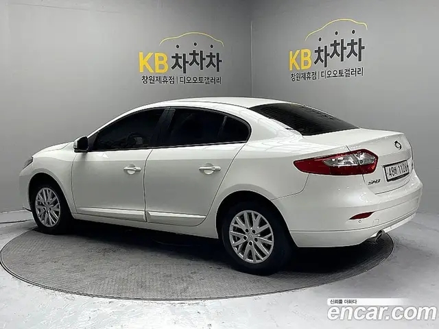 Renault (Samsung) SM3 2013 1.6 автомат (вариатор), миниатюра 2