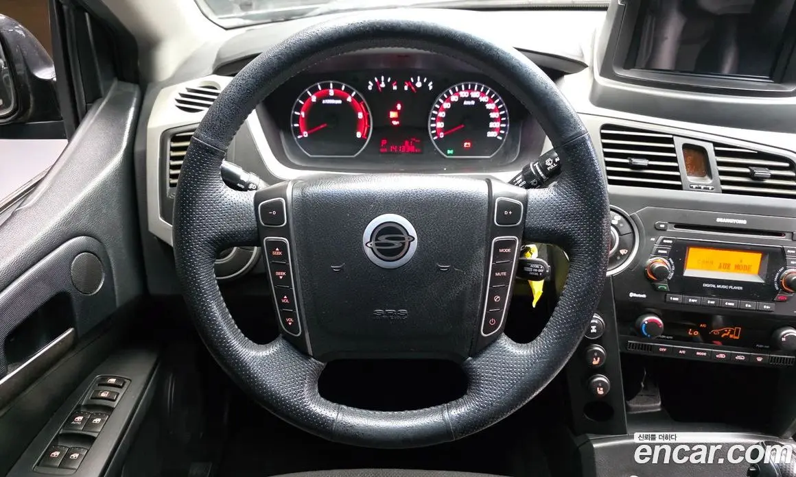 SsangYong Korando 2013 2.0 автомат (гидро), фото 19