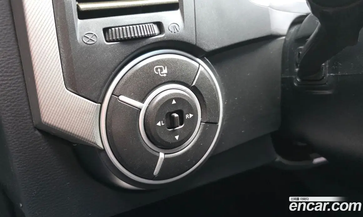 SsangYong Korando 2013 2.0 автомат (гидро), фото 27