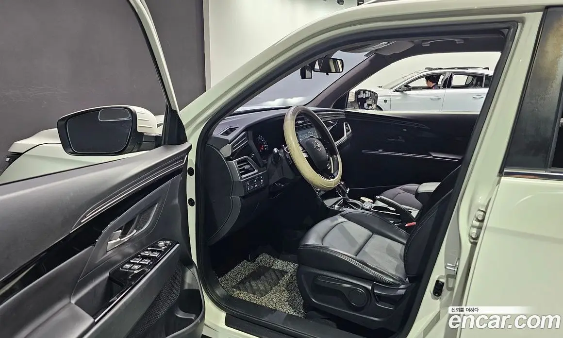SsangYong Korando 2020 1.5 автомат (гидро), фото 10