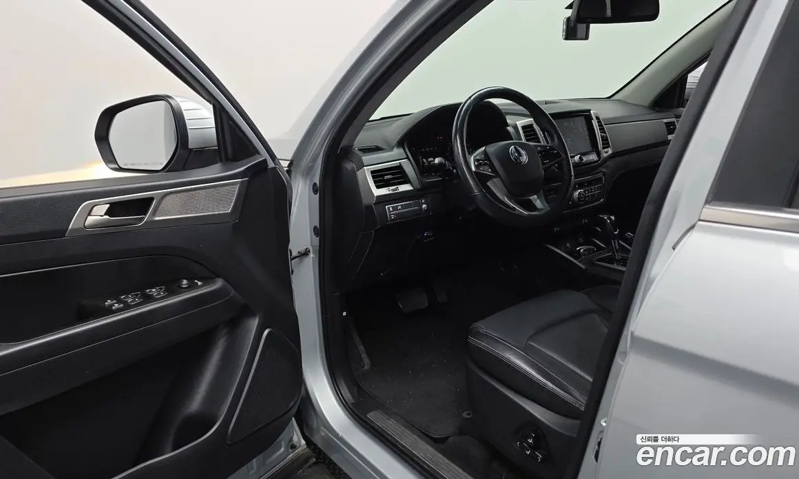 SsangYong Rexton 2018 2.2 автомат (гидро), фото 13