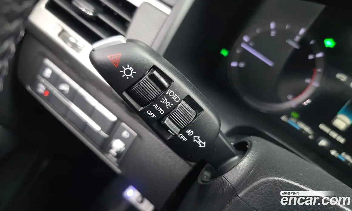 SsangYong Rexton 2018 2.2 автомат (гидро), фото 30