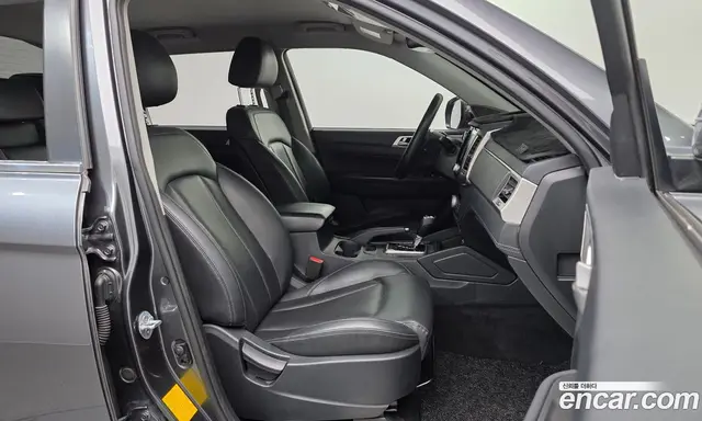 SsangYong Rexton 2018 2.2 автомат (гидро), миниатюра 11