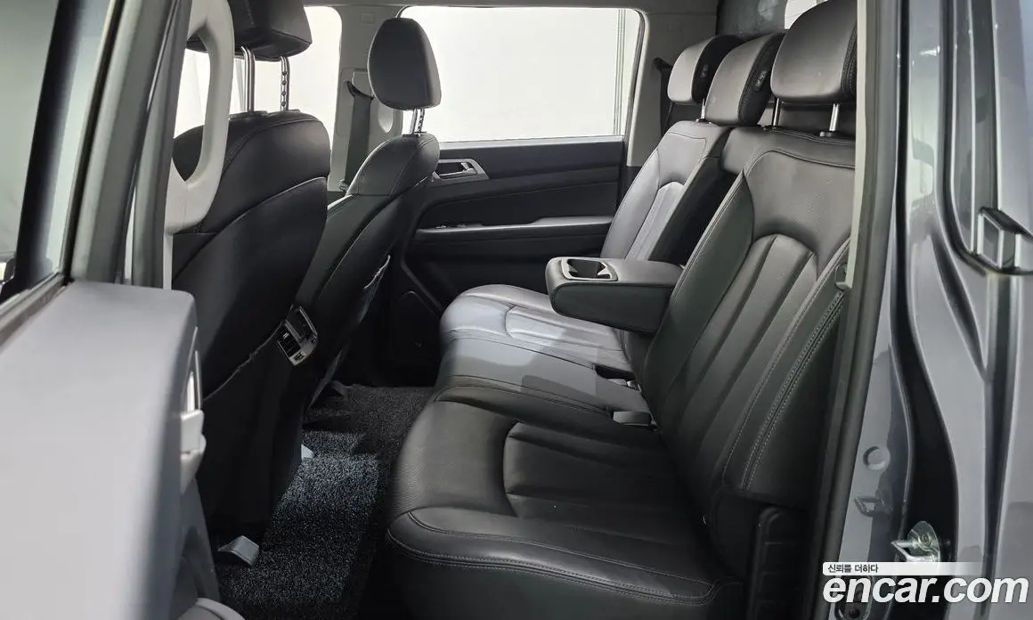 SsangYong Rexton 2018 2.2 автомат (гидро), фото 12