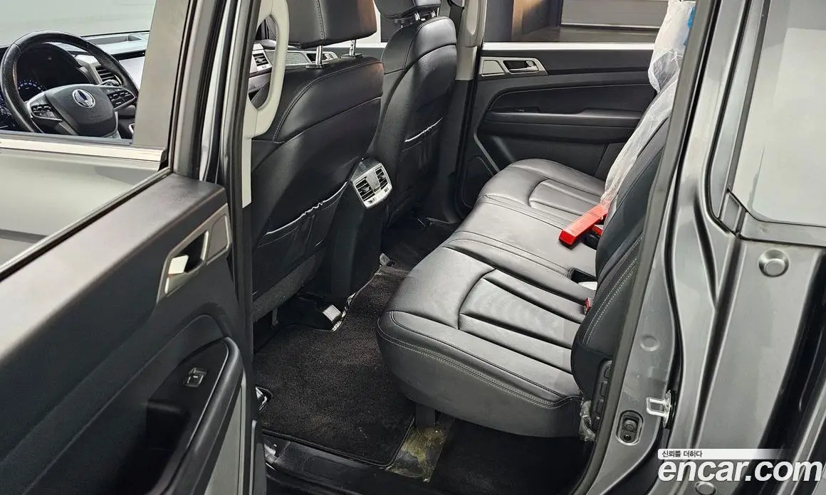 SsangYong Rexton 2019 2.2 автомат (гидро), фото 12